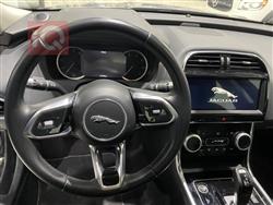 جاگوار XE